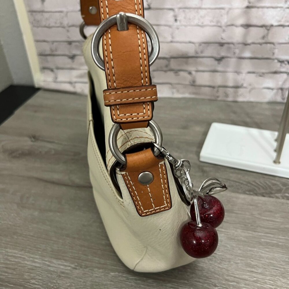 Coach Chelsea Leather Flap Shoulder Bag #12336- - Picture 4 of 8